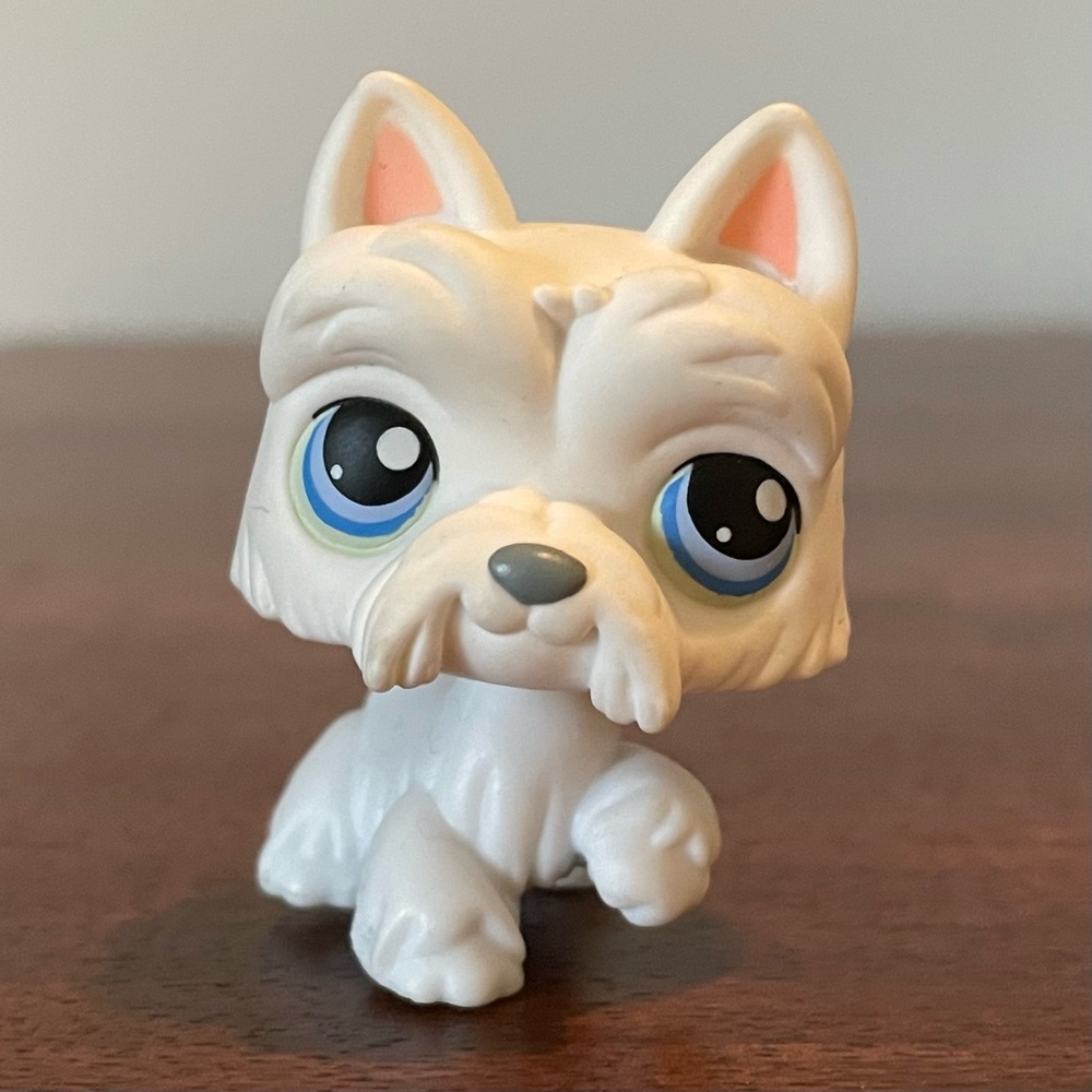 2004 Littlest Pet Shop White Scottish Terrier #24